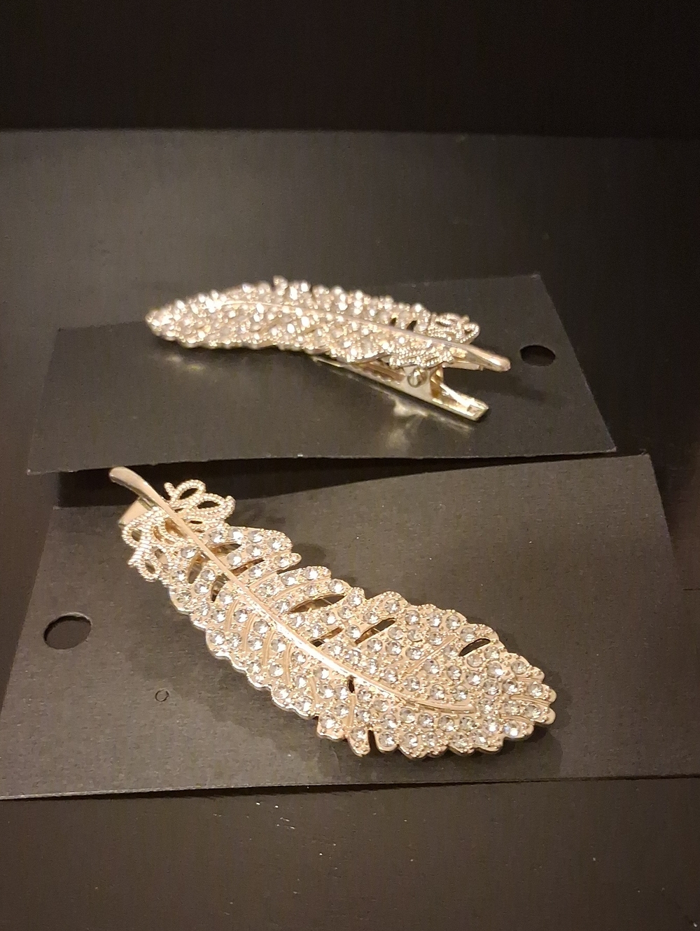 Gorgous Rhinestone Feather Leaf Hair Clips. New